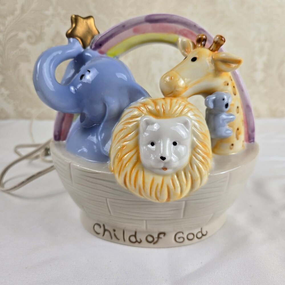 Child of God Noah's Ark Ceramic Electric Lamp Rainbow Lion Elephant Giraffe